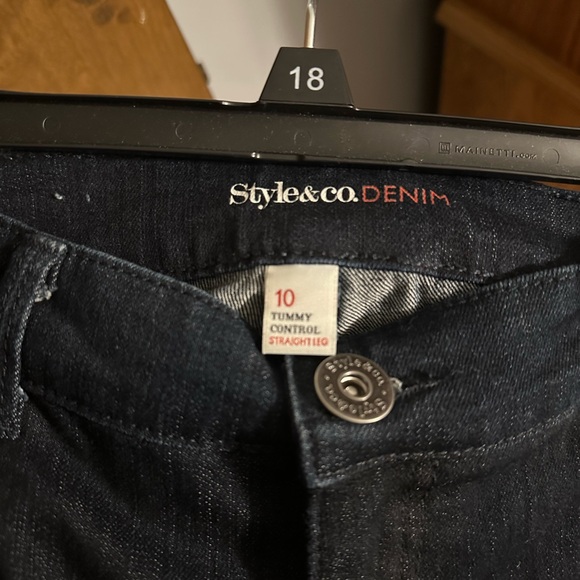 Style&Co Tummy Control Straight Leg Jeans - Picture 4 of 5